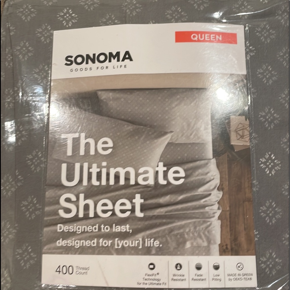 Sanoma queen size green sheets
